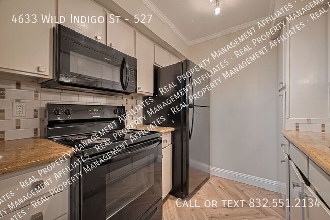Building Photo - 4633 Wild Indigo St
