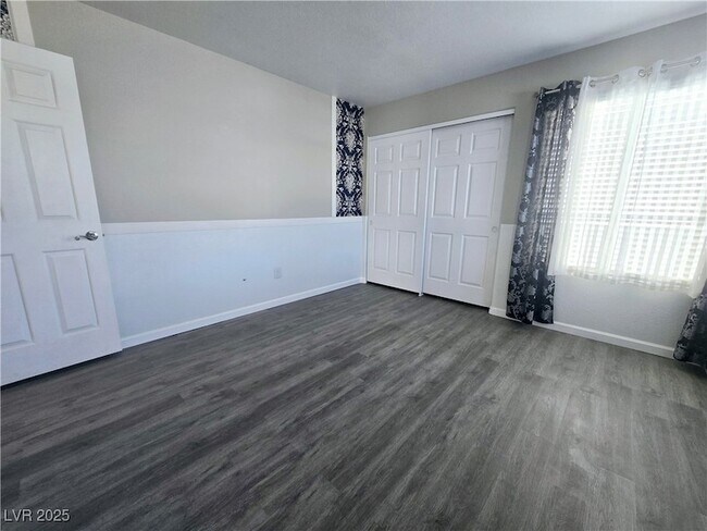 Building Photo - 4316 W Lake Mead Blvd