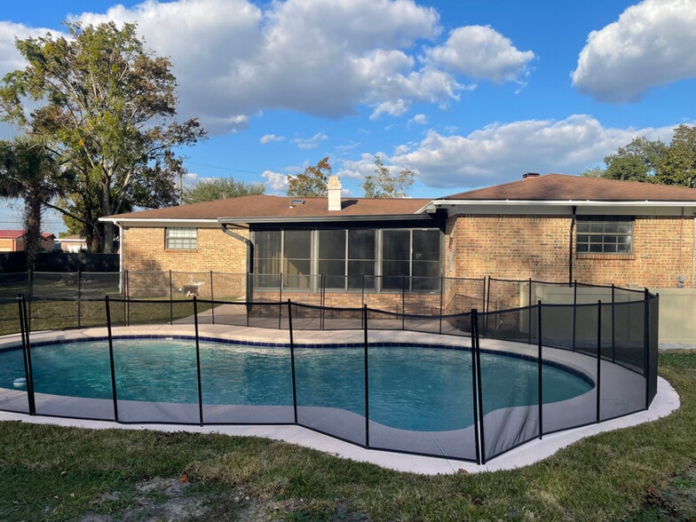 Building Photo - 8514 Concord Ct