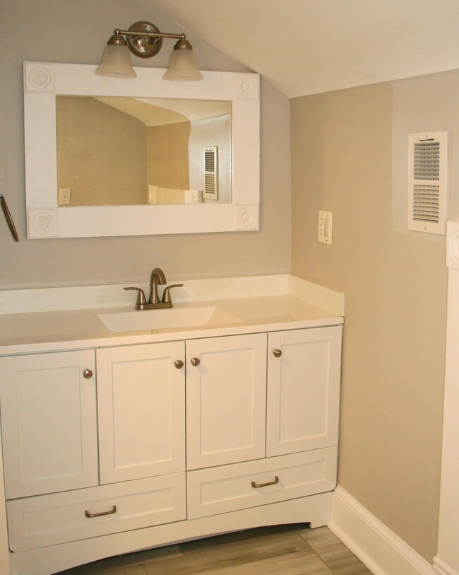 Building Photo - 37174 Little River Tpke