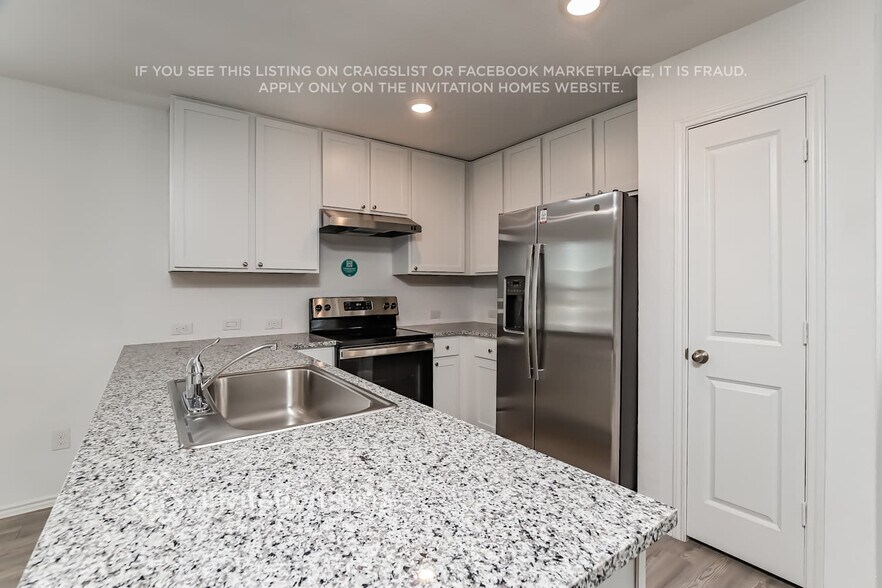 Building Photo - 129 Parish Ln