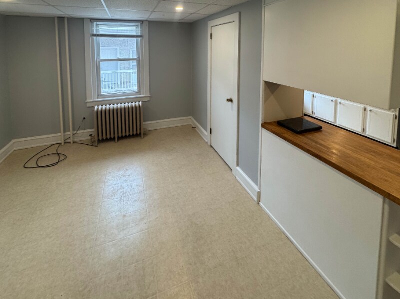 Building Photo - 34 E Lancaster Ave