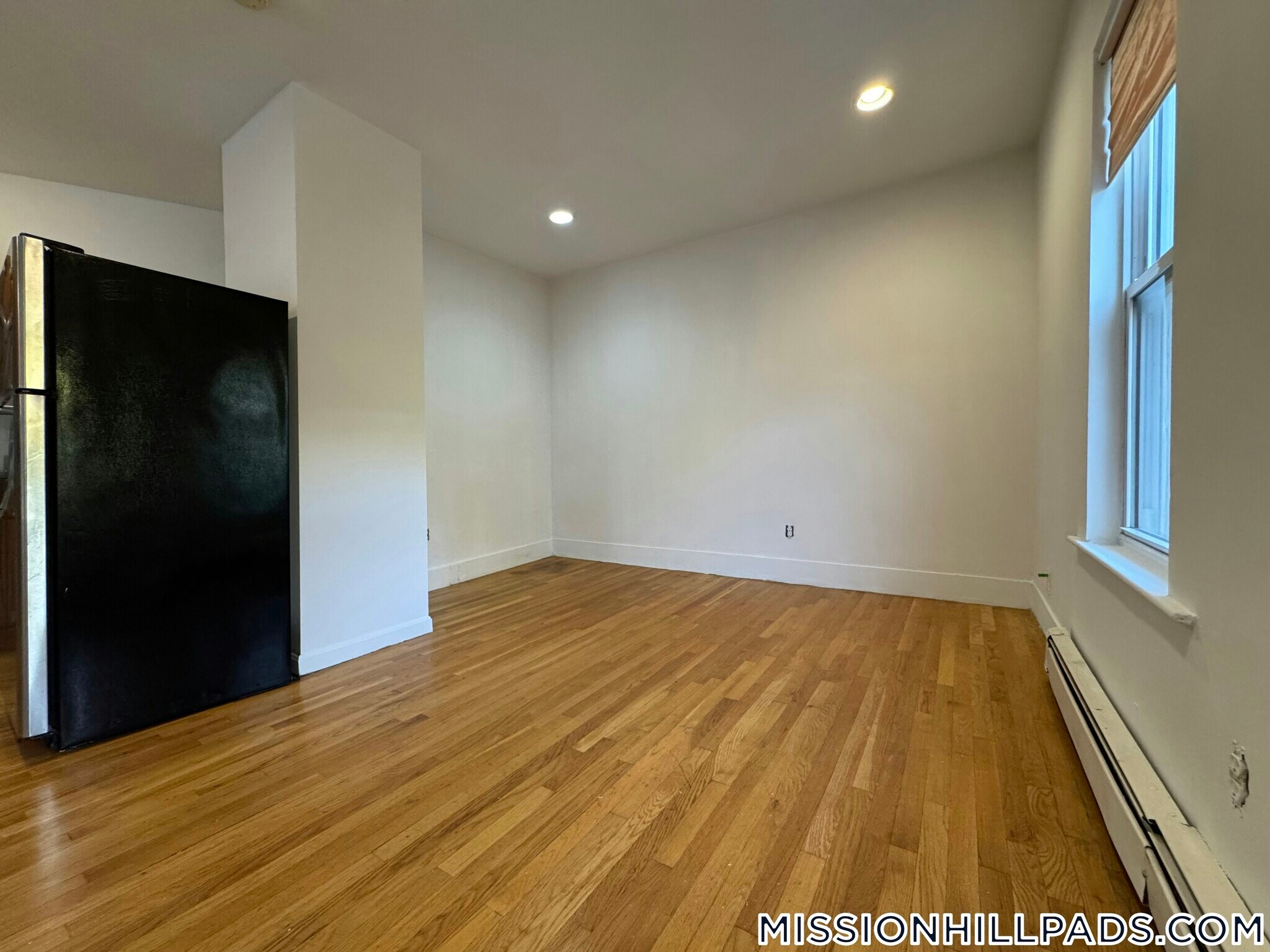 Building Photo - 2 Torpie St