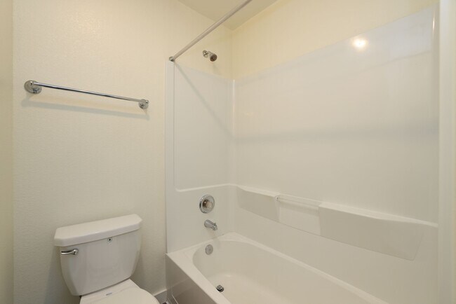 Building Photo - 21155 Gosling Rd