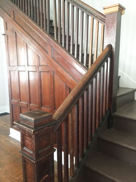 Building Photo - 1213-1215 Elizabeth Street