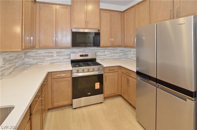 Building Photo - 12460 Kings Crk Pl