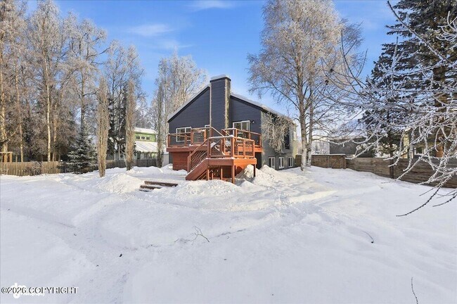 Building Photo - 2350 Cleo Ave