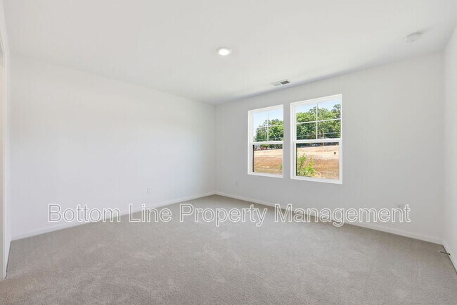 Building Photo - 2308 Oakwood Mdws Ct