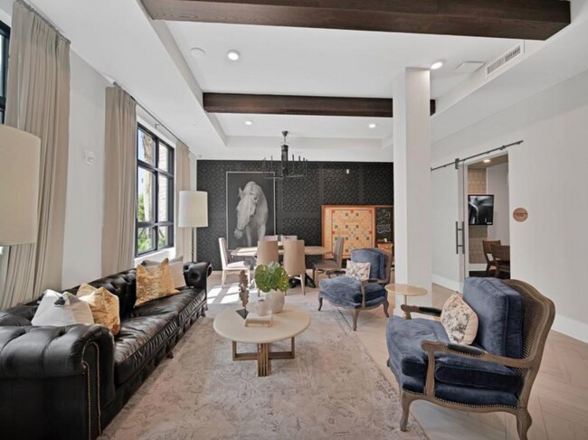 Building Photo - 8450 NW 102nd Ave