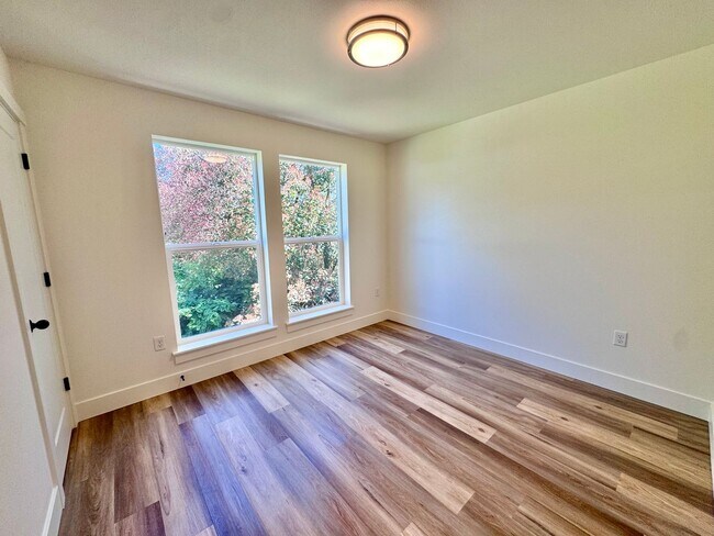 Building Photo - 1/2 OFF FIRST MONTHS RENT! New Construction, Beautiful, Townhomes! 2 & 3 BEDRM UNITS AVAILABLE