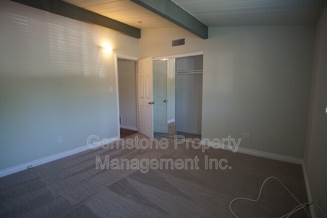 Building Photo - 4918 Chaparral Way