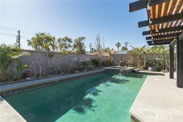 Building Photo - 27350 Melanita Dr