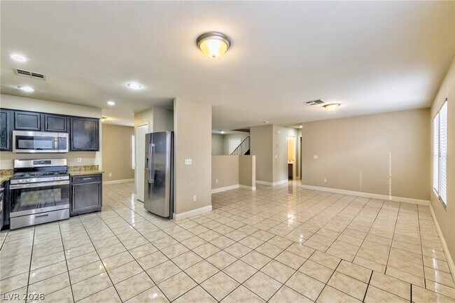 Building Photo - 7973 N Willow Pines Pl