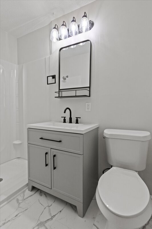 Building Photo - 507 Clift Dr