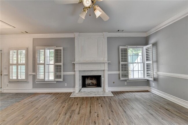 Building Photo - 2072 Fairport Way