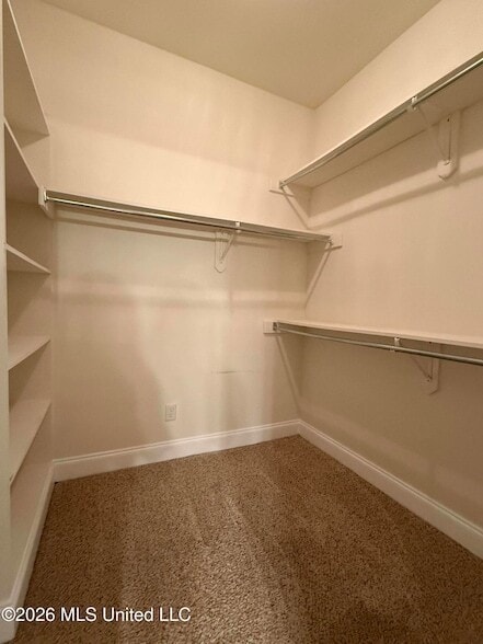 Building Photo - 4919 Rosebrook Cir E