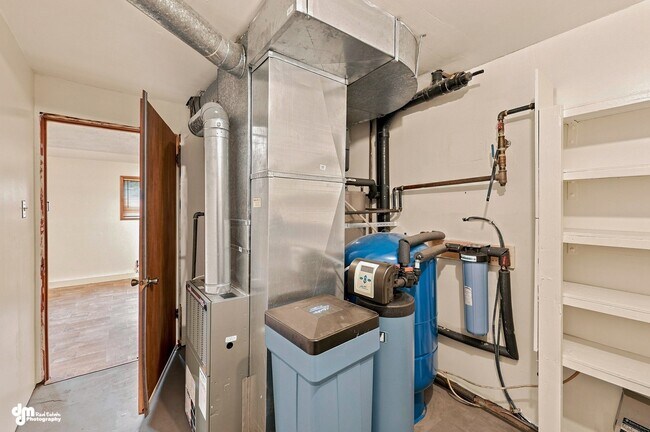 Building Photo - 6740 E Toller Ct