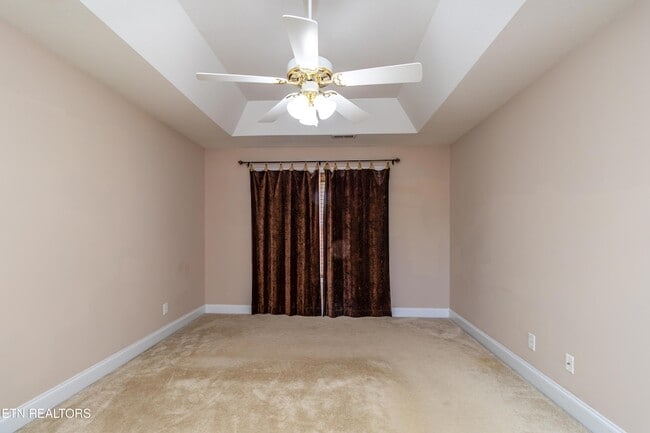 Building Photo - 8334 Bay Gardens Ln