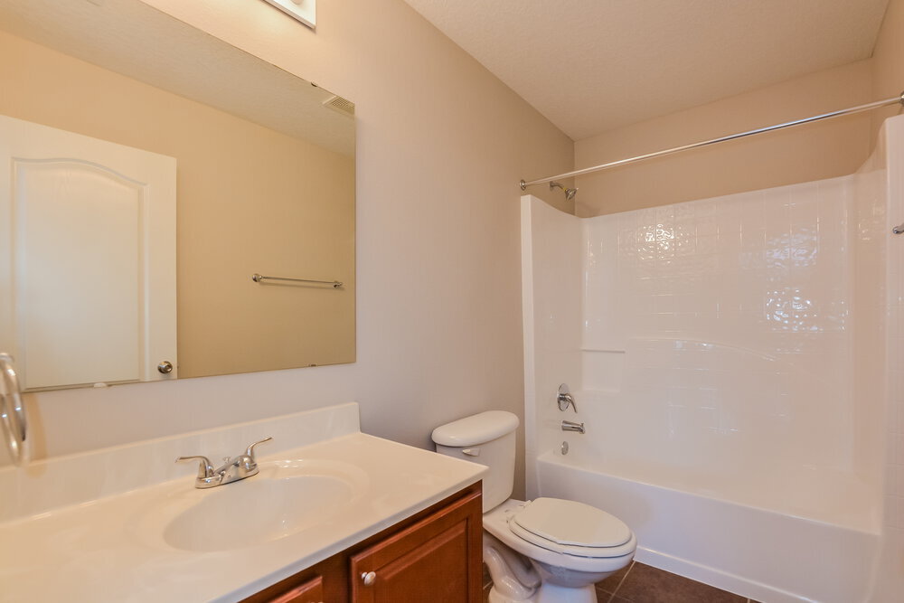 Building Photo - 7545 Sloewood Dr