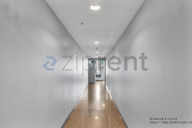 Building Photo - 950 Harrison St