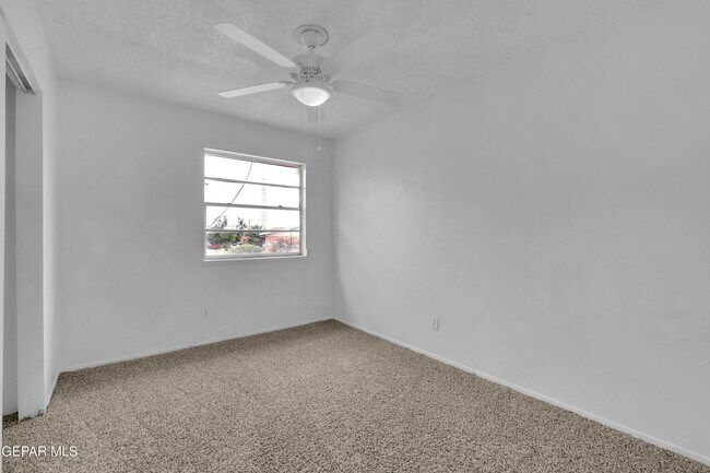 Building Photo - 1529 Babe Hiskey Ln