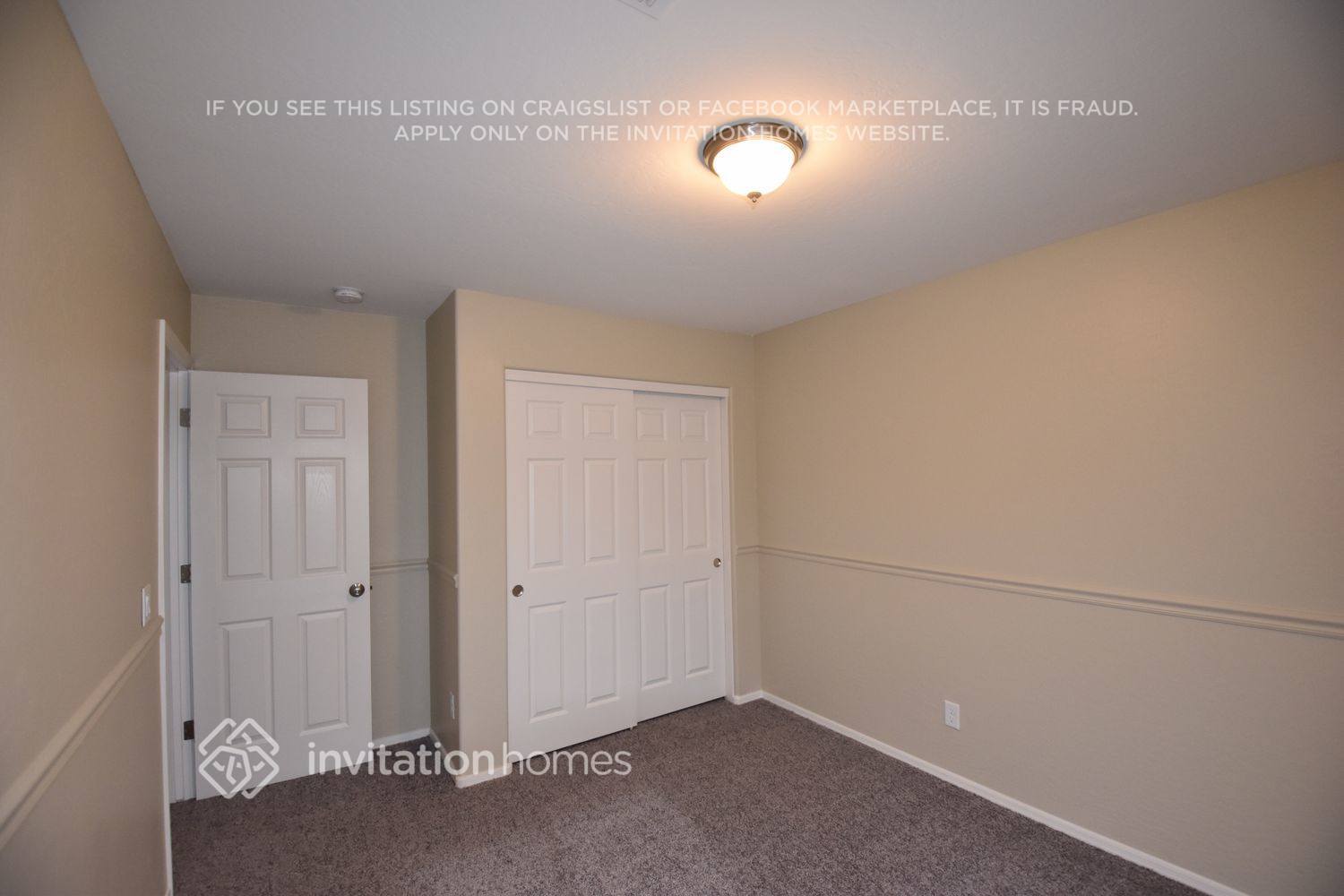Building Photo - 16145 W Lisbon Ln