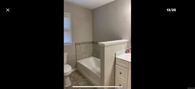 Building Photo - 14 Evergreen Ct