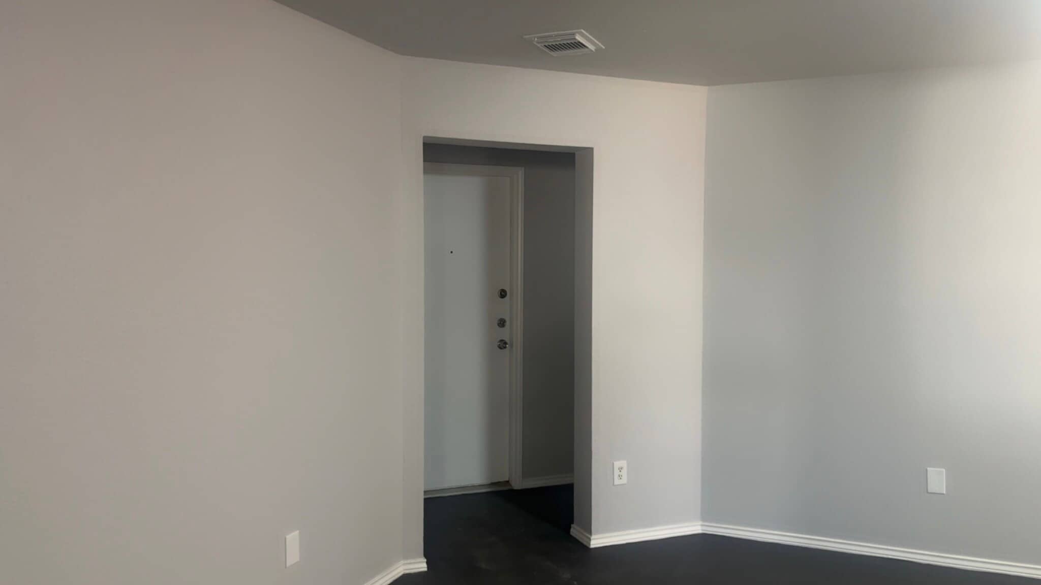 Building Photo - 1028 Doras Dr