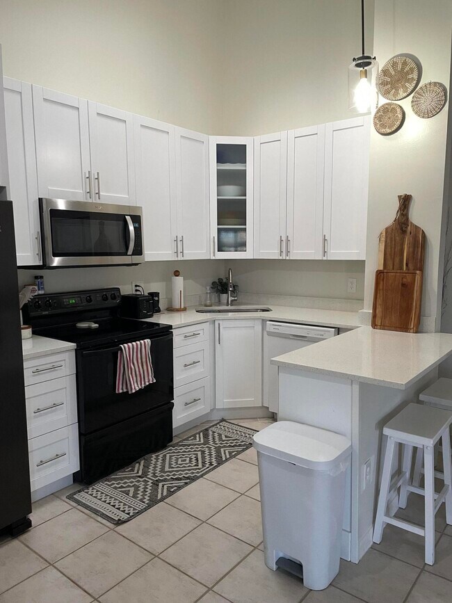 Building Photo - 1801 S US Hwy 1