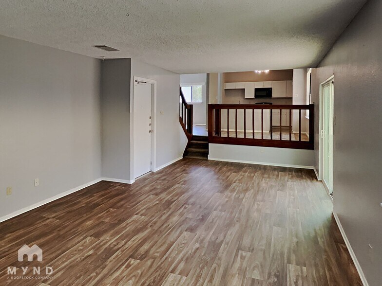 Building Photo - 4714 Crested Rock Dr