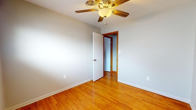 Building Photo - 7405 Marlborough Ave