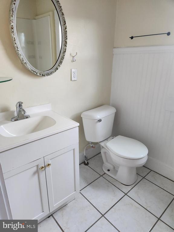 Building Photo - 122 Spring St