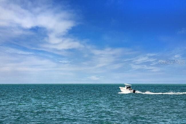 Building Photo - 527 56th St