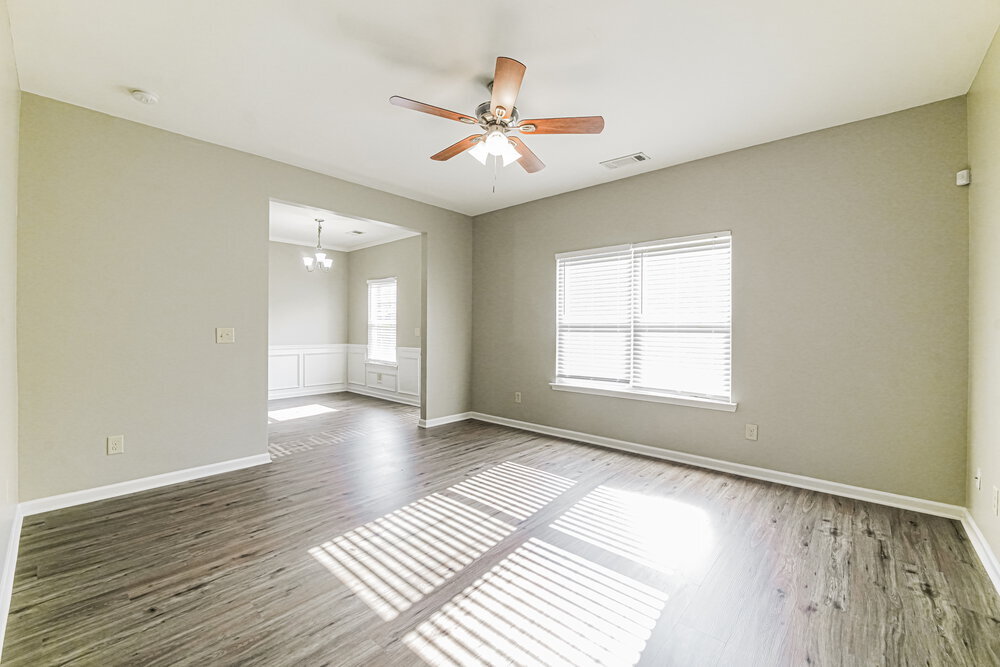 Building Photo - 434 Highland Falls Dr