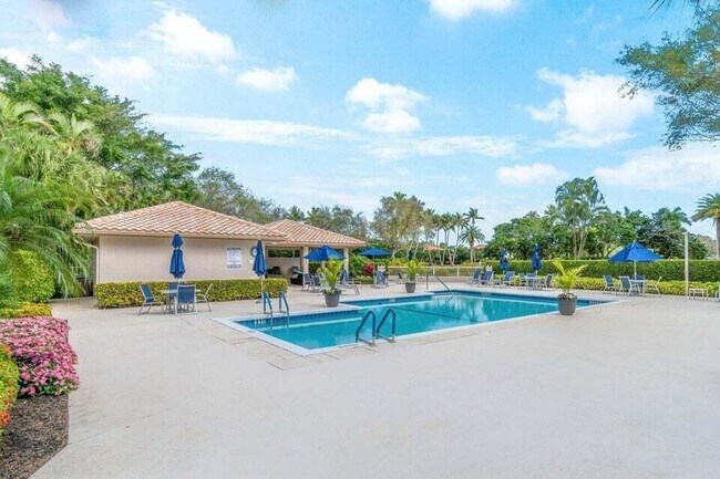 Building Photo - 16837 Isle of Palms Dr
