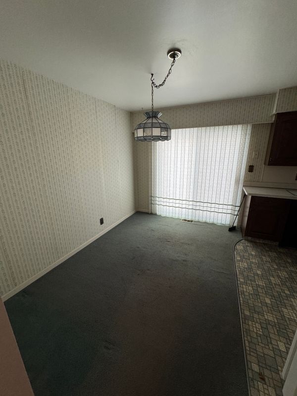 Building Photo - 28556 Milton Ave