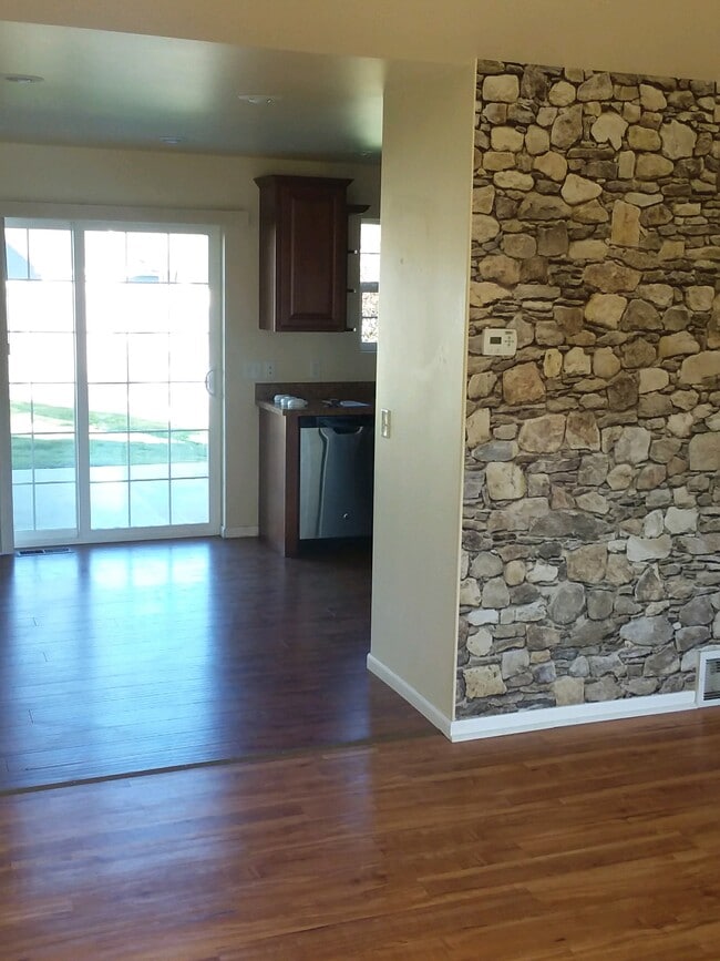 Building Photo - 3125 Copper Ridge Loop