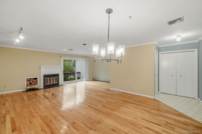 Building Photo - 38 Fawn Ridge