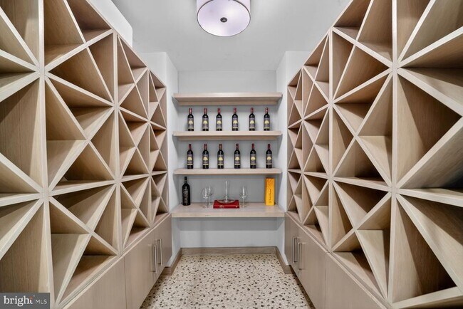 Building Photo - 5310 Dorsett Pl NW