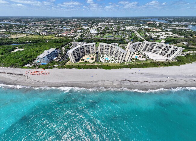 Building Photo - 100 Ocean Trail Way