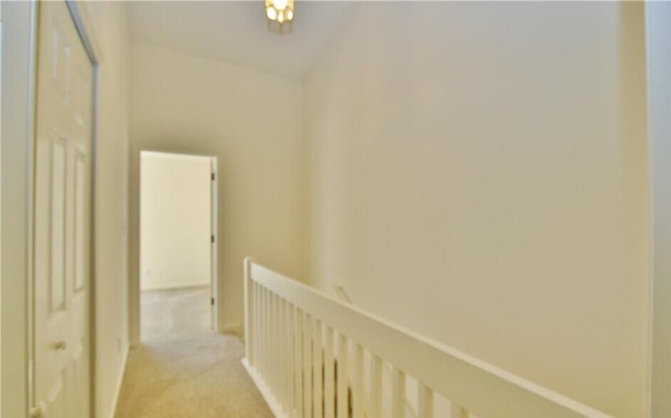 Upstairs Hallway - 18 Tannenbaum Circle