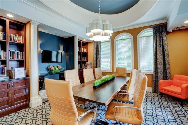 Building Photo - 2221 Tuscany Way