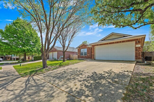 Building Photo - 1206 Parker Pl