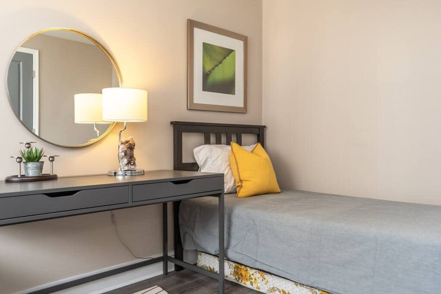 Building Photo - 215 Piedmont Ave NE