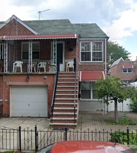 Building Photo - 2534 73rd St