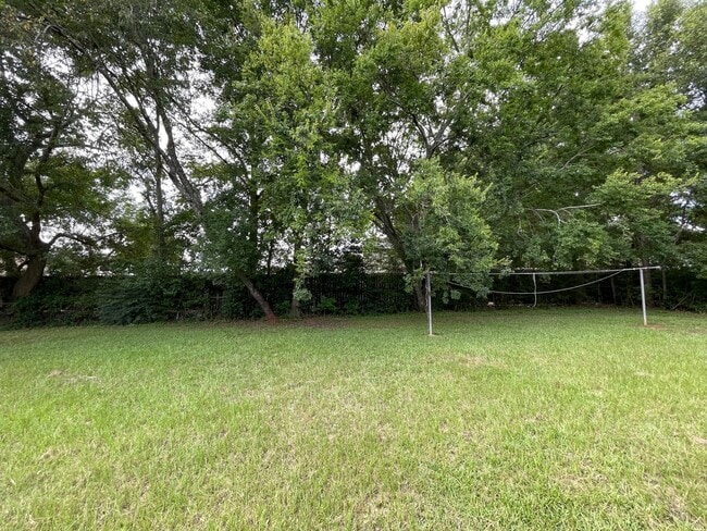 Building Photo - Brown Subdivision