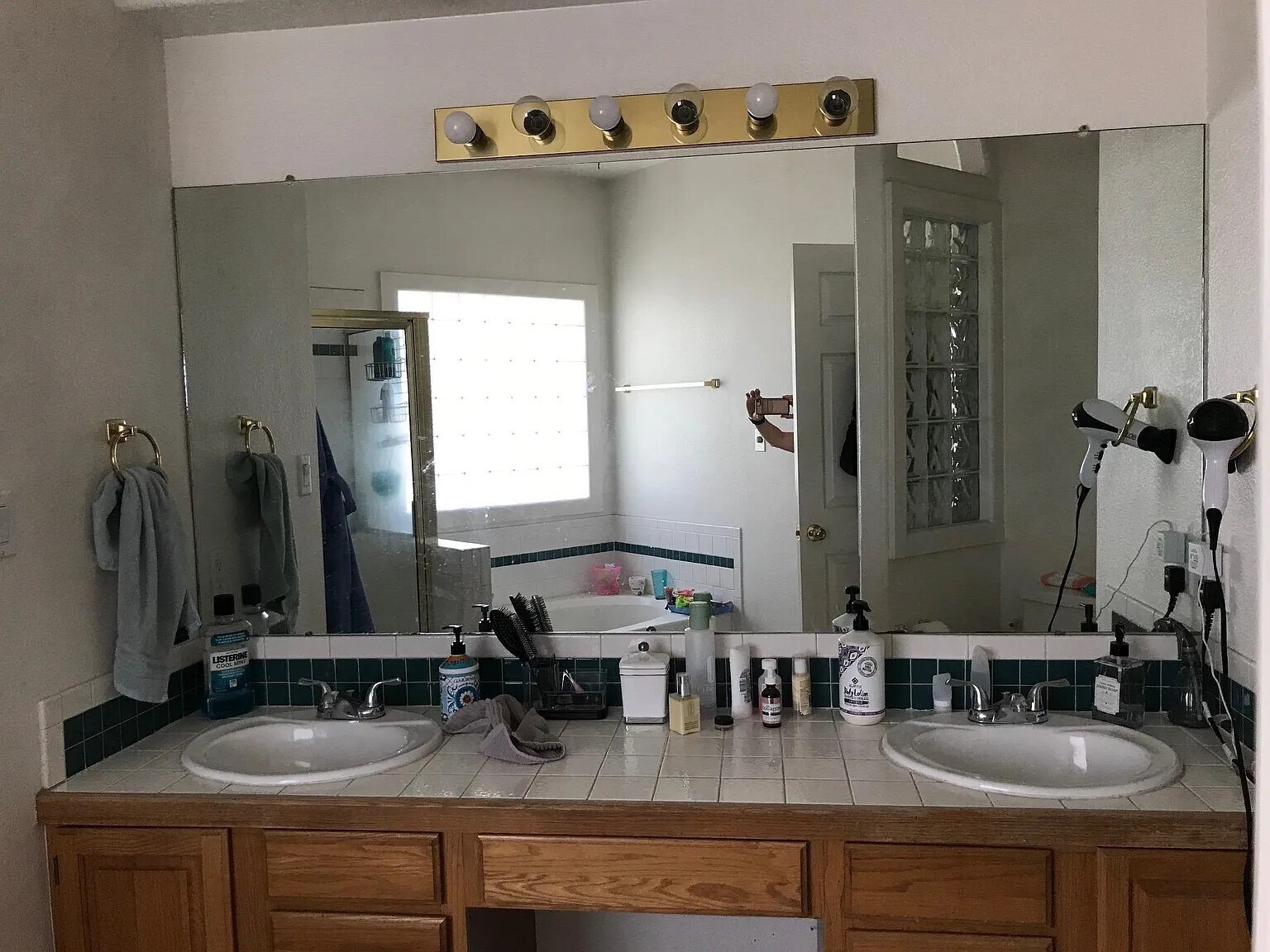 Building Photo - 8020 Brittany Ave NE