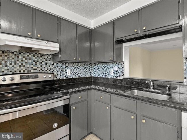 Building Photo - 23 Ivy Oak Ct