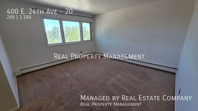 Building Photo - 400 E 24th Ave