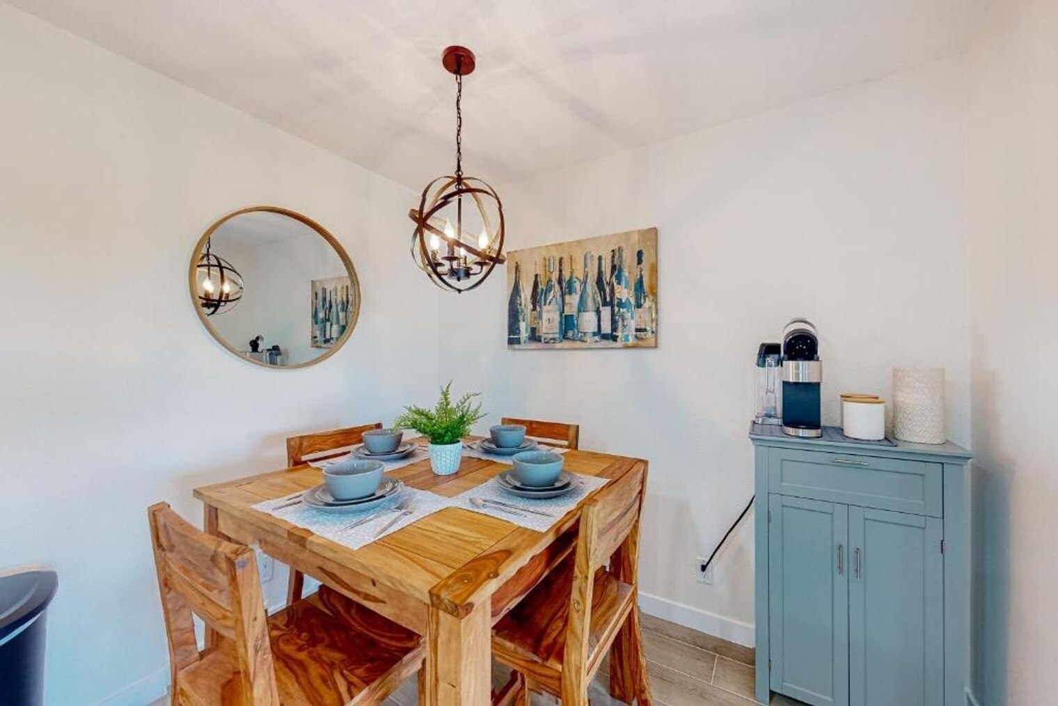 Building Photo - 8055 E Thomas Rd